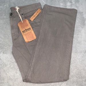 NWT Urban Pipeline Slim Straight Gray Jeans 34x32